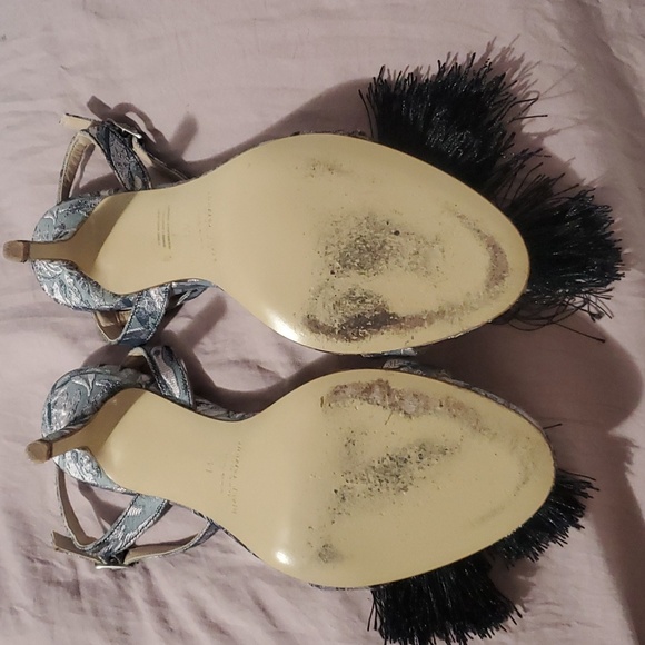 Charles David Women's Sassy Pump￼￼ - Picture 8 of 8